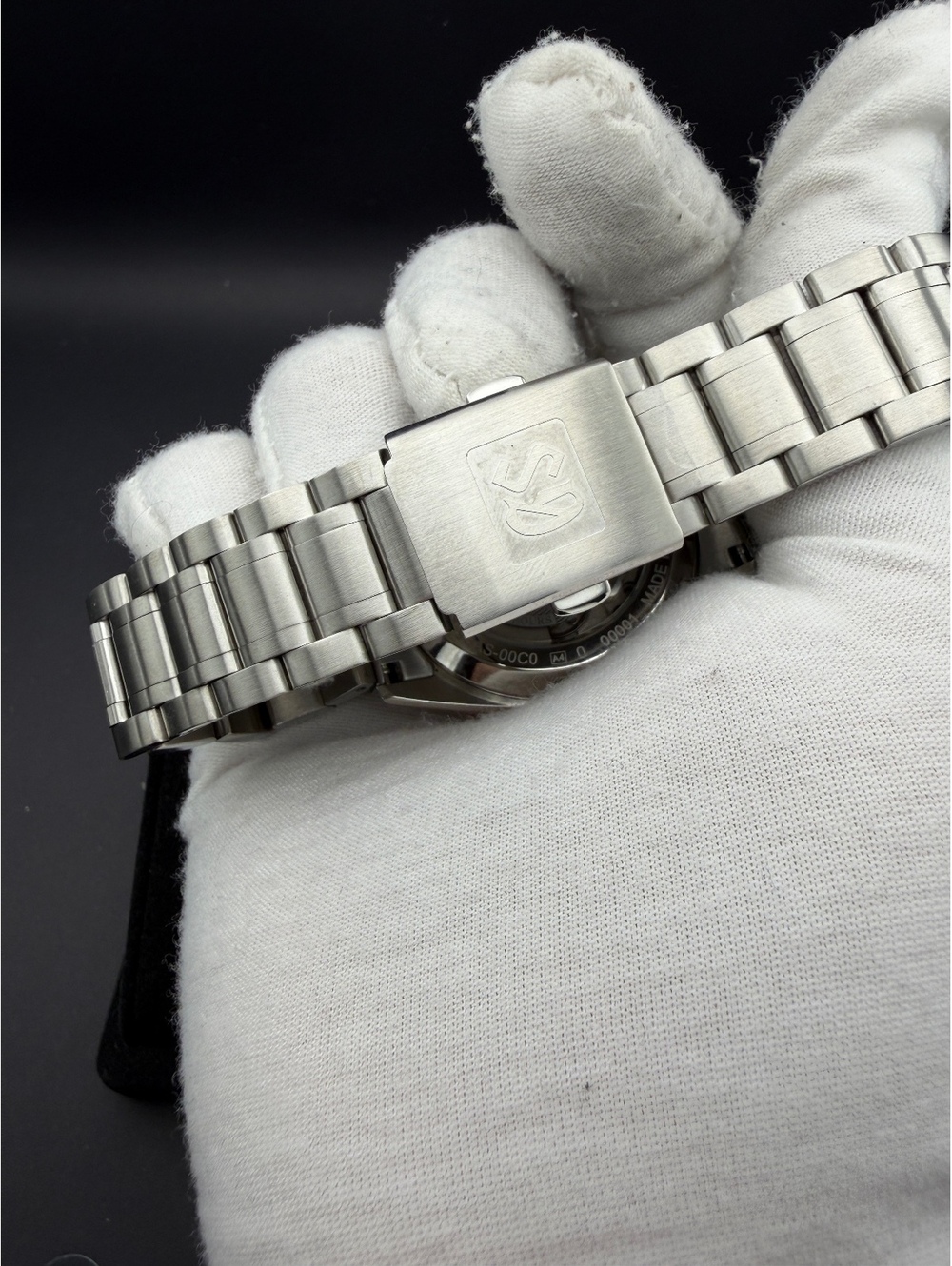 Custom Black Textured Dial Automatic Watch Mod - Picture 6 of 10